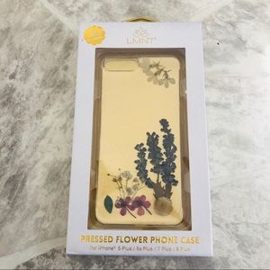 NWT LMNT real pressed flowers iPhone case size 6 & 6s 7 & 8 plus